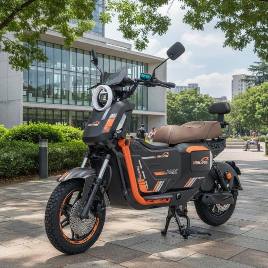 صورة دباب يجمع بين الفخامة والقوة